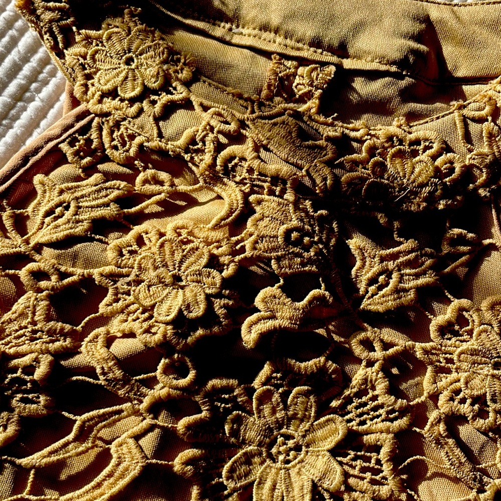 Papaya lace top Sz S - Picture 2 of 8